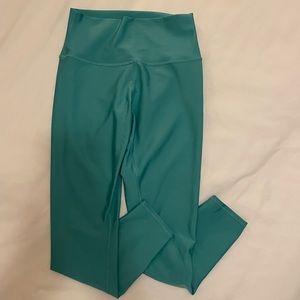 Alo Airlift High Wasted 7/8 Leggings